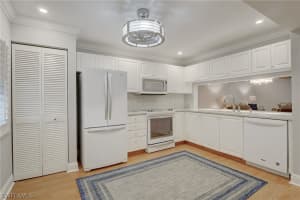 3041 Sandpiper Bay Cir, Naples, FL 34112, Sold 11/30/22