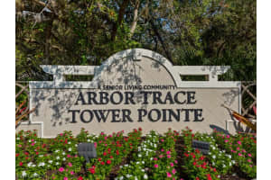 201 Arbor Lake Dr, Naples, FL 34110, Sold 09/21/23