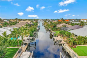 1566 Curlew Ave, Naples, FL 34102, Sold 12/01/22