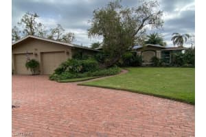 74 Aqua Ln, North Fort Myers, FL 33903, Sold 12/20/22