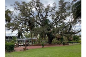74 Aqua Ln, North Fort Myers, FL 33903, Sold 12/20/22