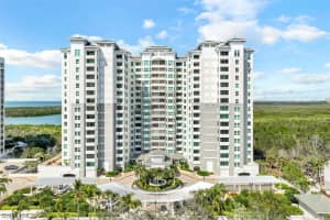 285 Grande Way, Naples, FL 34110, Sold 05/11/23