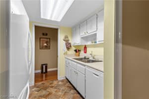 2366 E Mall Dr APT 214, Fort Myers, FL 33901, Sold 11/30/22