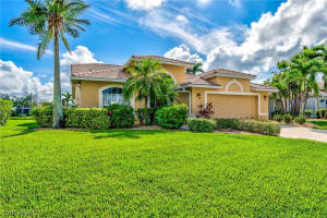 25631 Springtide Ct, Bonita Springs, FL 34135, Sold 12/01/22