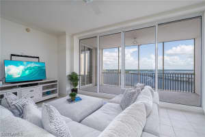 2090 1st Street, Fort Myers, FL 33901 Sold 02/19/25