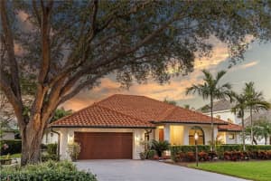 8111 Costa Brava Ct, Naples, FL 34109, Sold 12/16/22