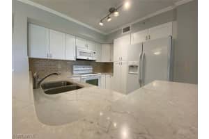 1220 Wildwood Lakes Blvd, Naples, FL 34104, Sold 12/01/22