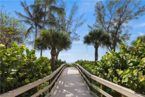 1605 Middle Gulf Dr UNIT 205, Sanibel, FL 33957, Sold 12/15/22