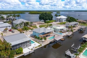 5570 Avenida Pescadora, Fort Myers Beach, FL 33931, Sold 01/13/23