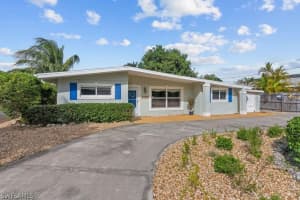 5525 Avenida Pescadora, Fort Myers Beach, FL 33931, Sold 12/16/22