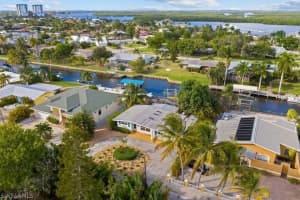 5525 Avenida Pescadora, Fort Myers Beach, FL 33931, Sold 12/16/22