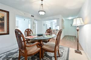 3285 Jessica Ln, Naples, FL 34105, Sold 01/31/23