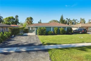 2611 Poinciana Dr, Naples, FL 34105, Sold 01/12/23