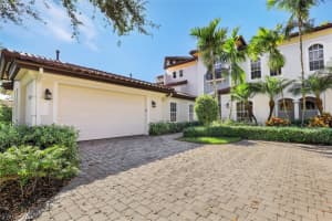 28510 Calabria Court, NAPLES, FL 34110 Sold 04/19/24