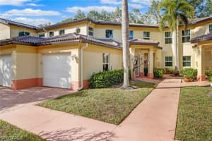 200 Diamond Cir, Naples, FL 34110, Sold 12/22/22