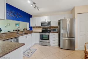 208 Furse Lakes Cir, Naples, FL 34104, Sold 03/02/23