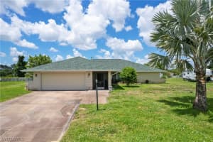 1613 Country Club Pkwy, Lehigh Acres, FL 33936, Sold 01/26/23