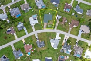 1613 Country Club Pkwy, Lehigh Acres, FL 33936, Sold 01/26/23