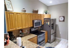 6135 Mandalay Cir, Naples, FL 34112, Sold 01/09/23