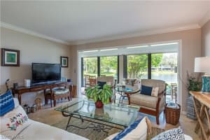800 Misty Pines Cir, Naples, FL 34105, Sold 01/18/23