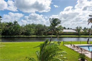 700 Valley Stream Dr, Naples, FL 34113, Sold 12/19/22