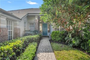 728 Courtside Dr, Naples, FL 34105, Sold 01/30/23