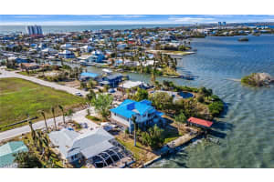 1 Bayview Blvd, Fort Myers Beach, FL 33931, Sold 12/16/22