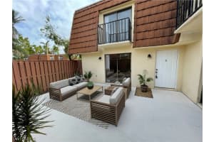 The Village of Cedarbend, 5247 Cedarbend Dr #1, Fort Myers, FL 33919, Sold 12/28/22