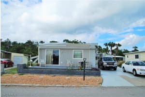 372 Nicklaus Blvd, North Fort Myers, FL 33903, Sold 06/14/23
