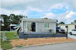 372 Nicklaus Blvd, North Fort Myers, FL 33903, Sold 06/14/23