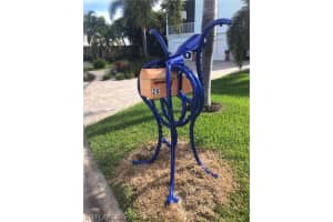 26 Palmview Blvd, Fort Myers Beach, FL 33931, Sold 01/03/23