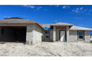 1915 Nw 22nd Ave, Cape Coral