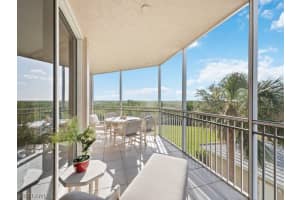 1001 Arbor Lake Dr, Naples, FL 34110, Sold 04/26/23