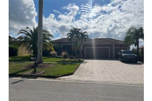 2231 Grove Dr, Naples, FL 34120, Sold 01/13/23