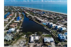 852 Lindgren Blvd, Sanibel, FL 33957, Sold 01/31/23