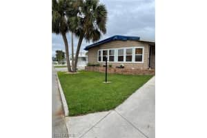 22 Carriage Ln, North Fort Myers, FL 33917, Sold 02/16/23