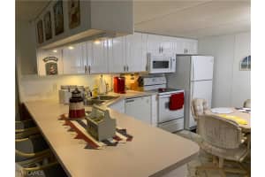 201 Ocean Reef Ln, Naples, FL 34114, Sold 02/21/23