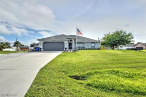 6431 Castlewood Cir, Fort Myers, FL 33905, Sold 05/26/23