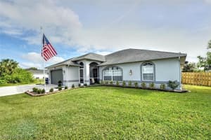 6431 Castlewood Cir, Fort Myers, FL 33905, Sold 05/26/23