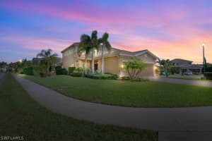 3176 Pacific Dr, Naples, FL 34119, Sold 12/29/22