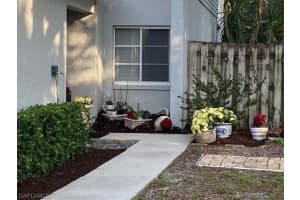 2560 Citrus Lake Dr, Naples, FL 34109, Sold 03/31/23