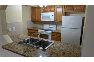 2828 Jackson St APT C1, Fort Myers, FL 33901, Sold 01/20/23
