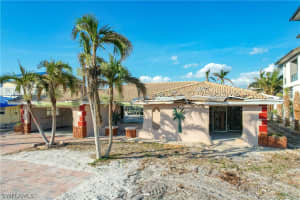 8223 Estero Blvd, Fort Myers Beach, FL 33931, Sold 06/05/23