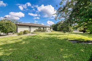 9874 Winterview Dr, Naples, FL 34109, Sold 12/19/22