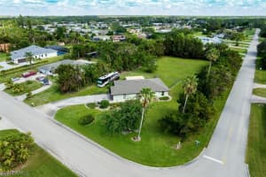 9874 Winterview Dr, Naples, FL 34109, Sold 12/19/22