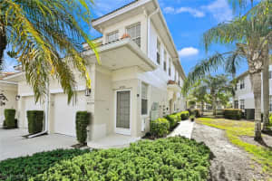 3057 Driftwood Way, Naples, FL 34109, Sold 02/13/23
