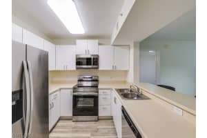 8304 Key Royal Cir, Naples, FL 34119, Sold 02/24/23