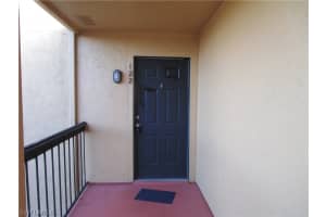 2855 Winkler Ave APT 122, Fort Myers, FL 33916, Sold 01/02/23