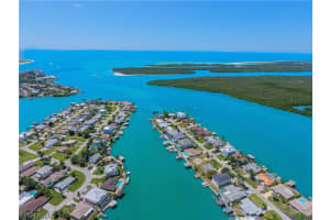144 W Pago Pago Dr, Naples, FL 34113, Sold 03/28/23