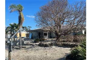 201 Randy Ln, Fort Myers Beach, FL 33931, Sold 01/03/23
